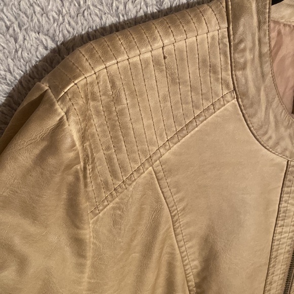 Sebby Tan Faux Leather Jacket Size XXL - Picture 7 of 11